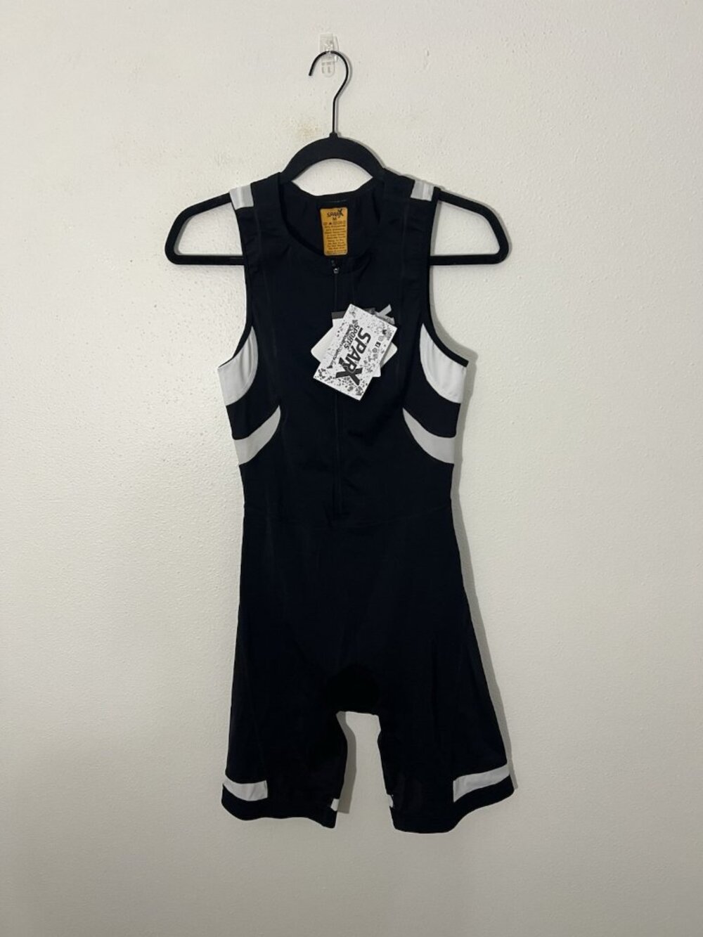 NWT Sparx Triathalon Suit Womens Black Size Medium Zip Up Padded Sleeveless